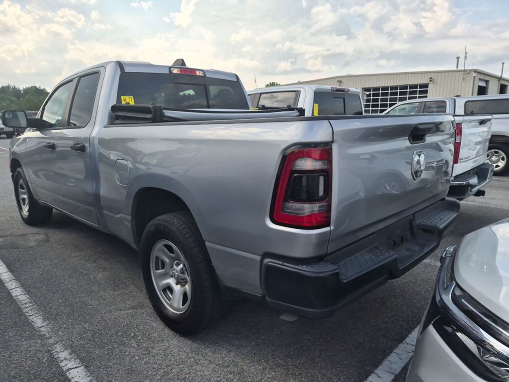 2023 RAM 1500 Image 3