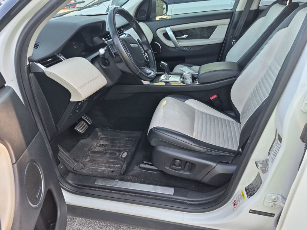 2020 Land Rover Discovery Sport Image 5