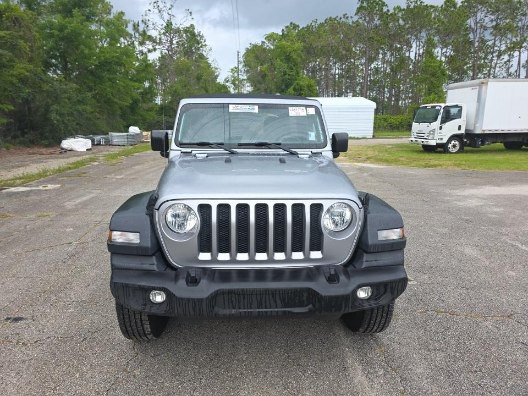 2019 Jeep Wrangler Unlimited Image 2