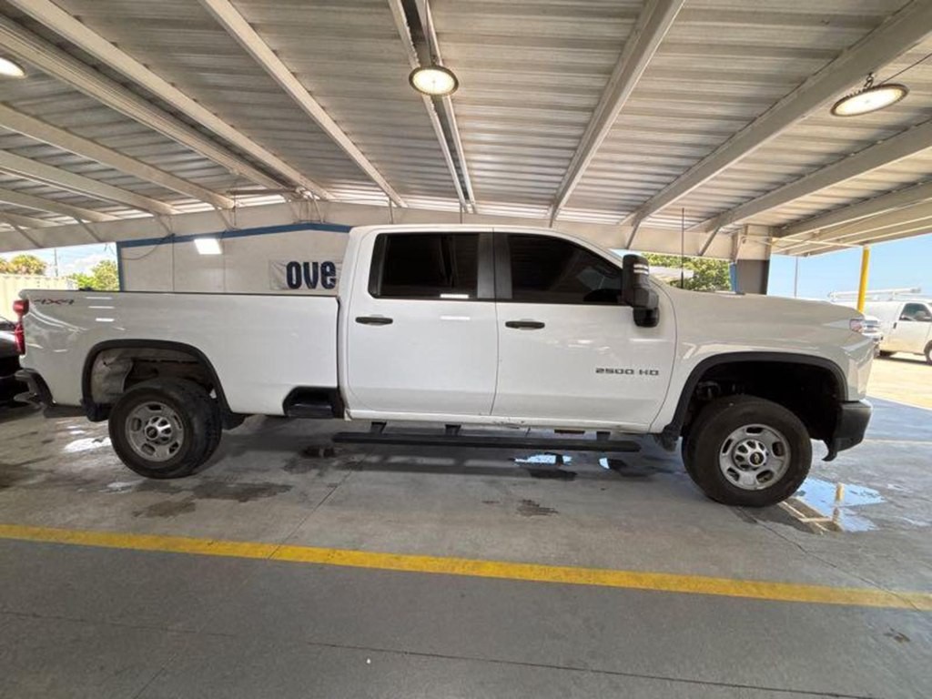 2023 Chevrolet Silverado 1500 Image 3
