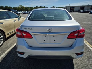Image for 2019 Nissan Sentra S ID: 7716005