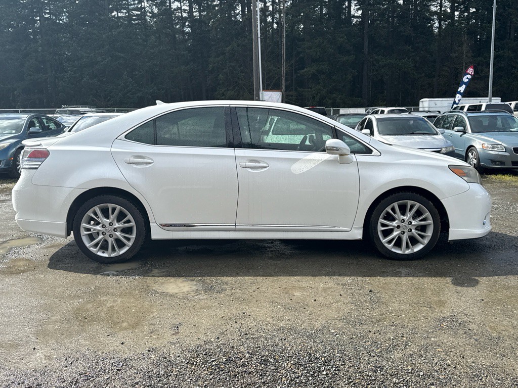 2010 Lexus HS 250h Image 1
