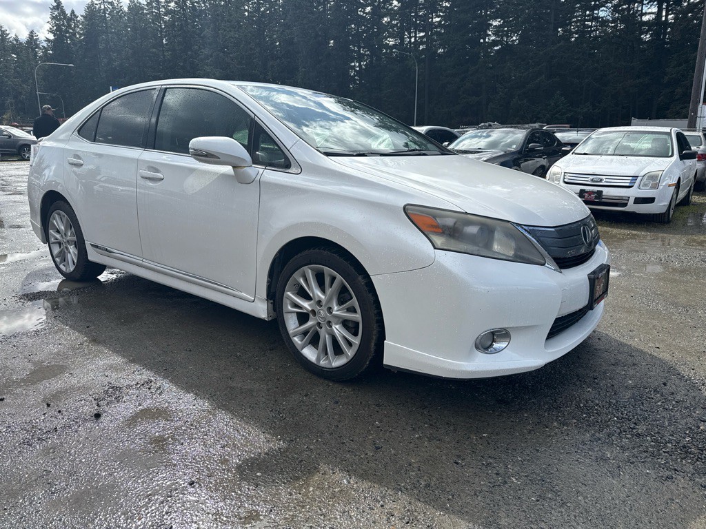 2010 Lexus HS 250h Image 2
