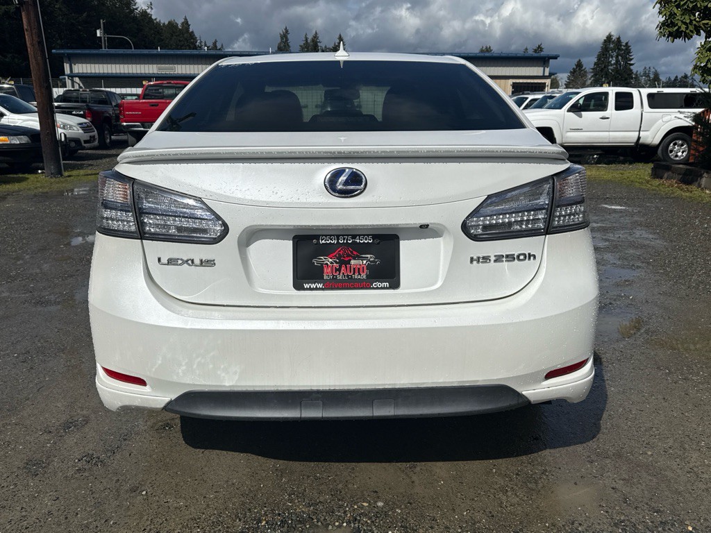 2010 Lexus HS 250h Image 7