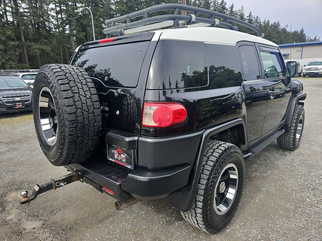 2007 Toyota FJ Cruiser Image 8