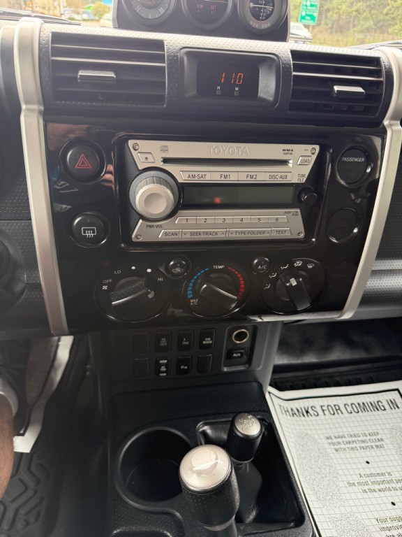 2007 Toyota FJ Cruiser Image 12