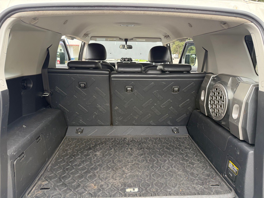 2007 Toyota FJ Cruiser Image 13