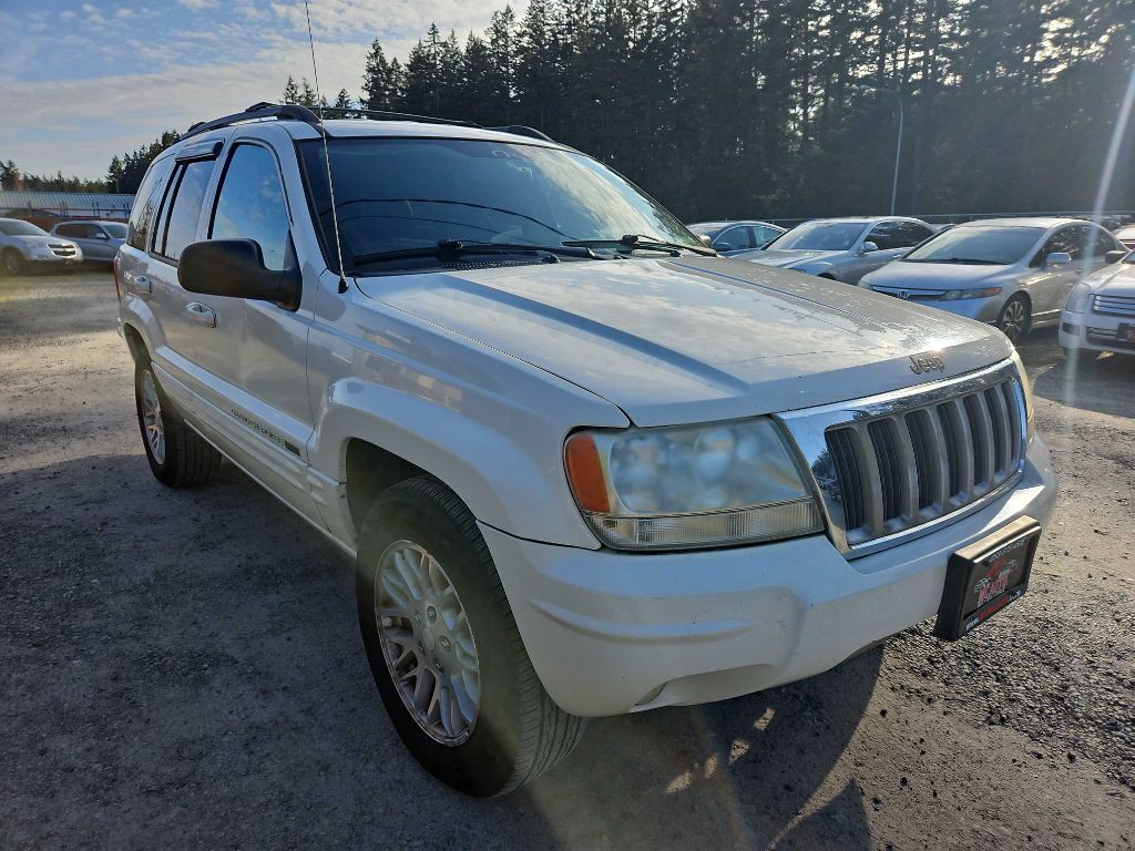 2004 Jeep Grand Cherokee Image 2