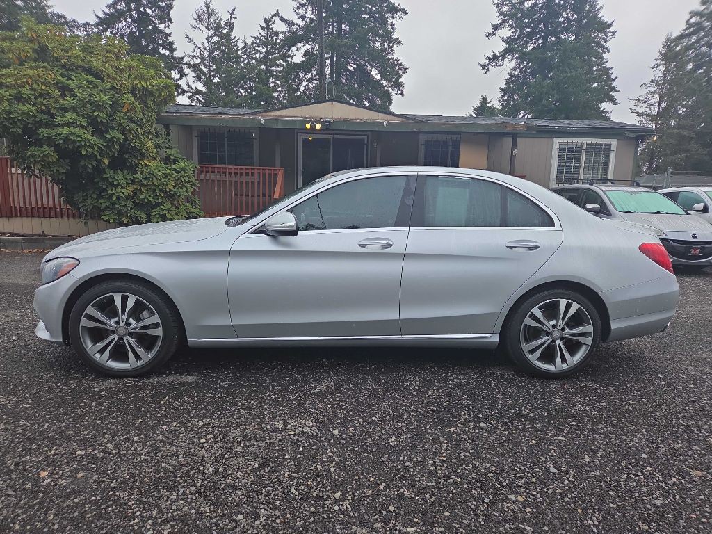 2015 Mercedes-Benz C-Class Image 5