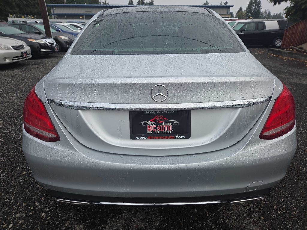 2015 Mercedes-Benz C-Class Image 7