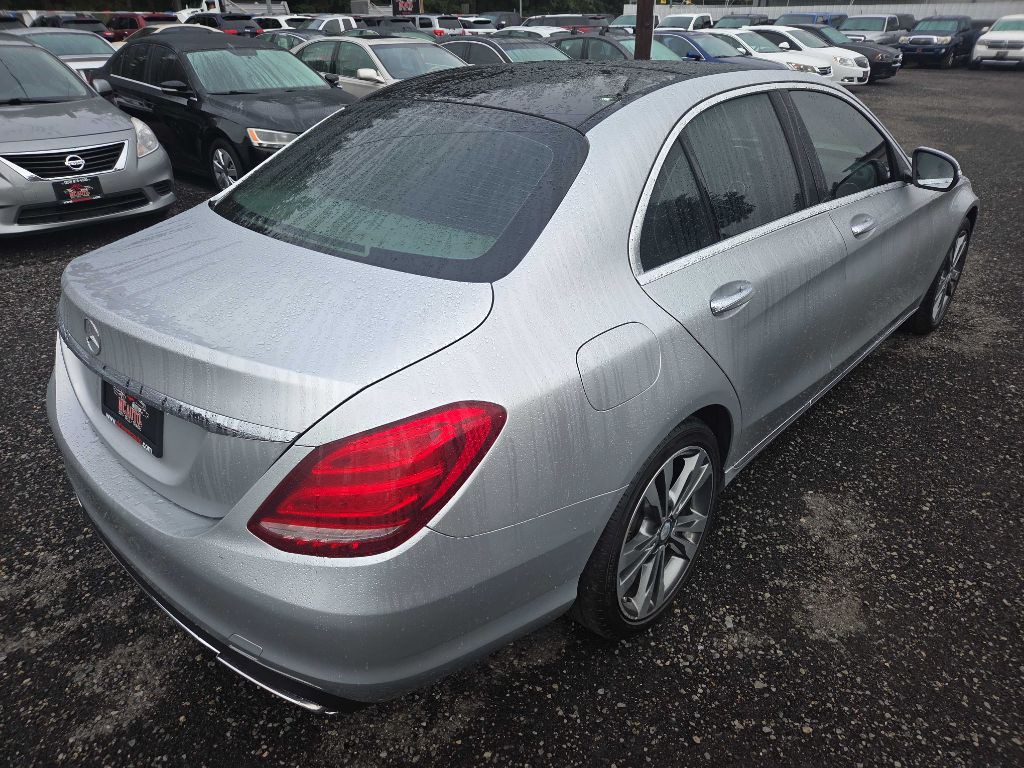 2015 Mercedes-Benz C-Class Image 8