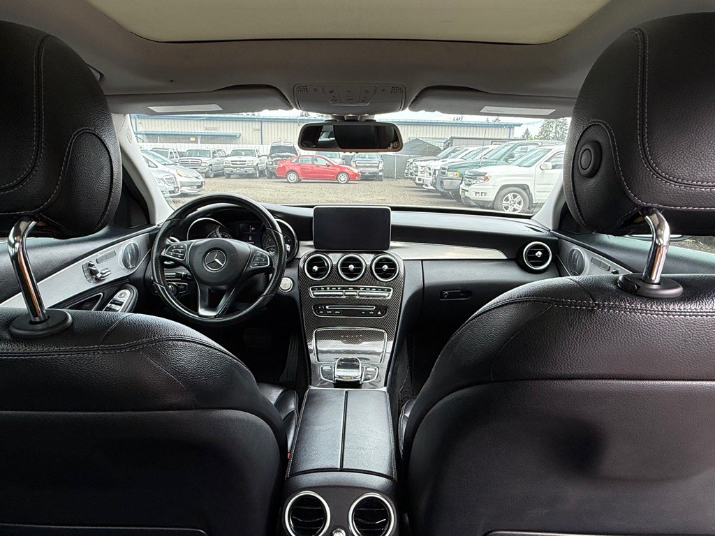 2015 Mercedes-Benz C-Class Image 13