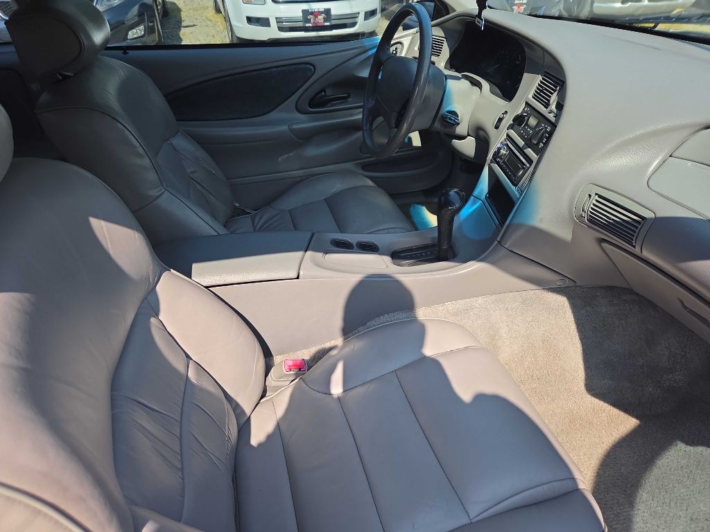 1996 Mercury Cougar Image 10