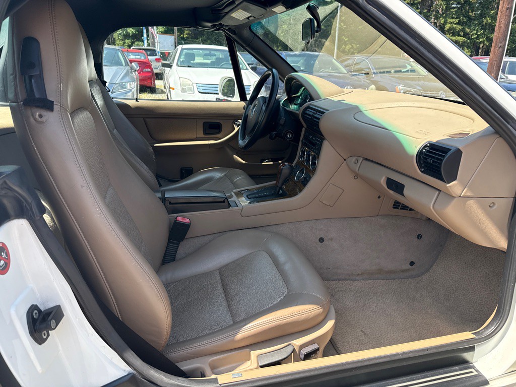 2000 BMW Z3 Image 12