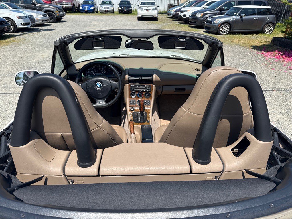 2000 BMW Z3 Image 5