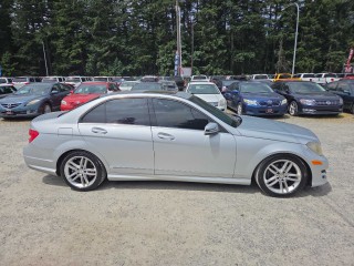 Image for 2012 Mercedes-Benz C-Class C 300 Luxury 4MATIC ID: 6616372