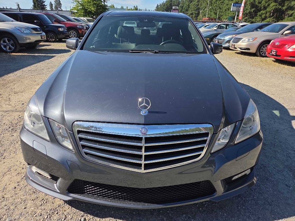2011 Mercedes-Benz E-Class Image 4