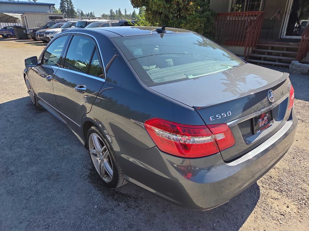 2011 Mercedes-Benz E-Class Image 6