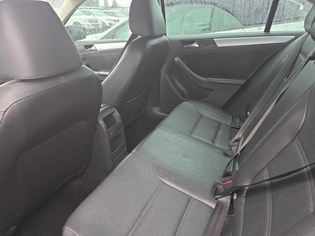 2013 Volkswagen Jetta Image 6