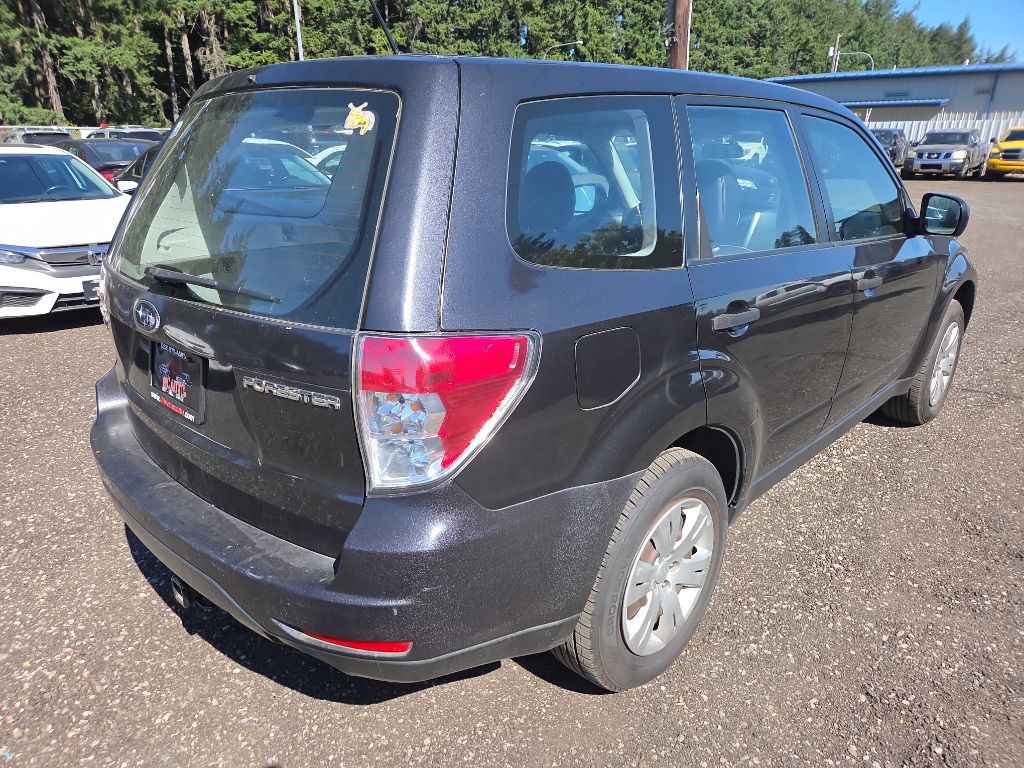 2011 Subaru Forester Image 7