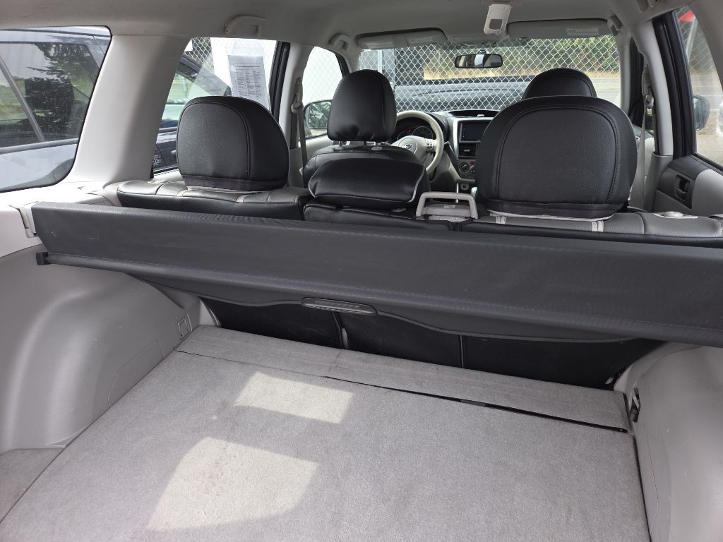 2011 Subaru Forester Image 14