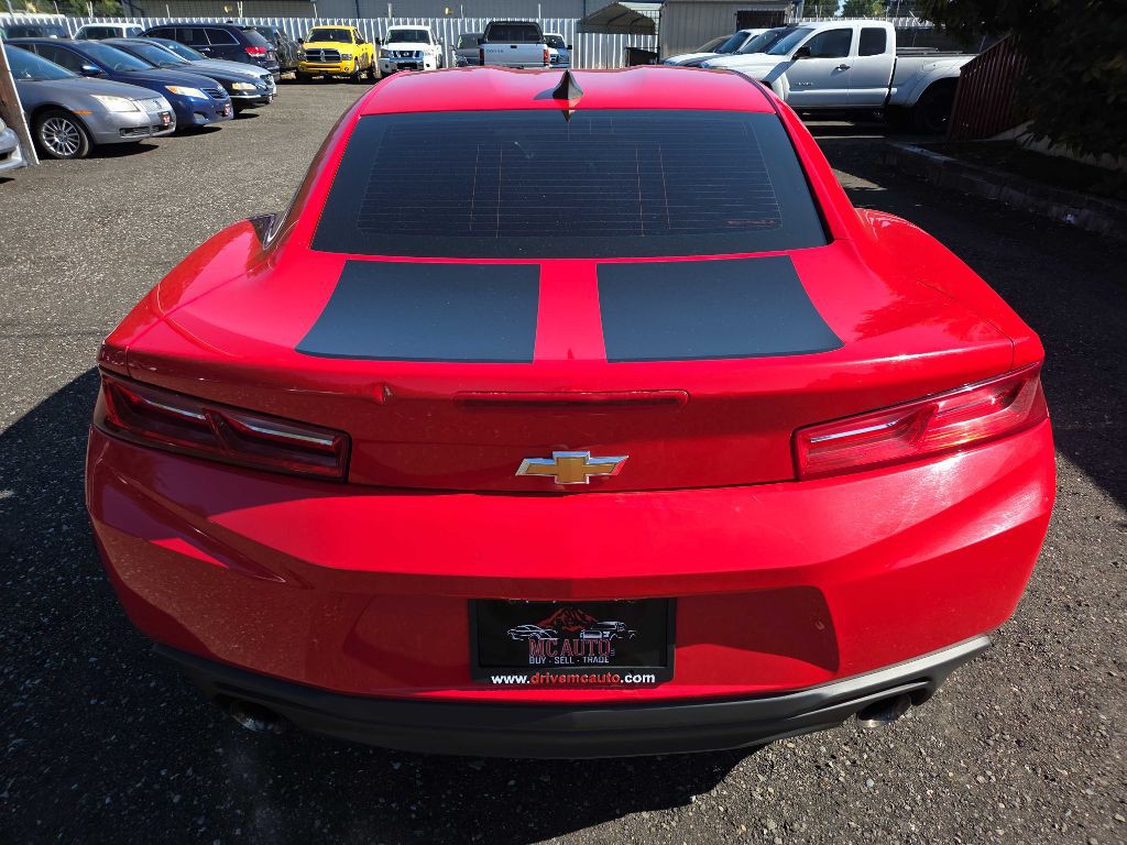 2016 Chevrolet Camaro Image 8