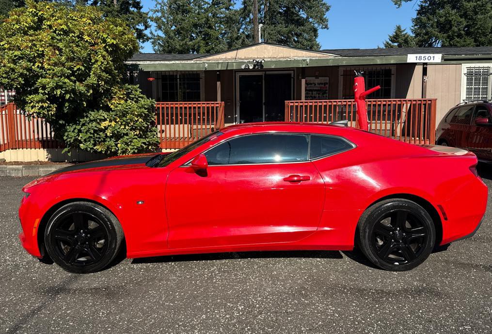 2016 Chevrolet Camaro Image 5