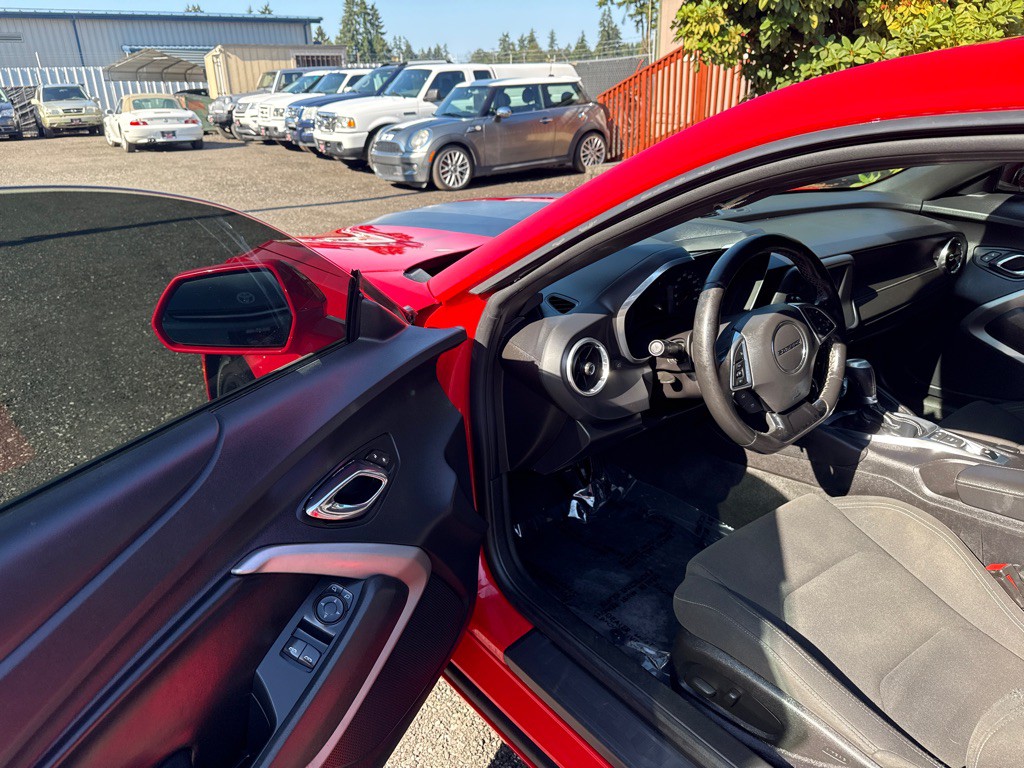 2016 Chevrolet Camaro Image 10
