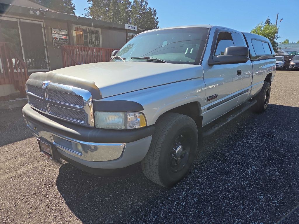 2001 Dodge Ram 2500 Image 4