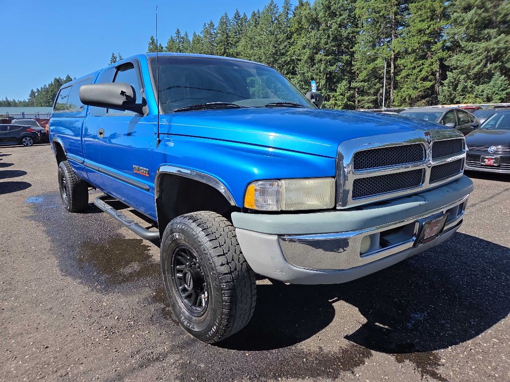 1999 Dodge Ram 2500 Image 2