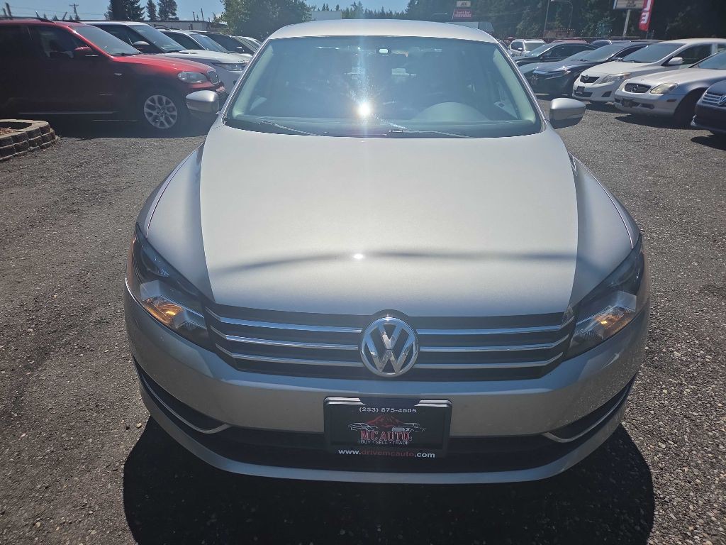 2014 Volkswagen Passat Image 5