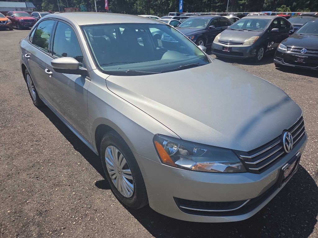 2014 Volkswagen Passat Image 3