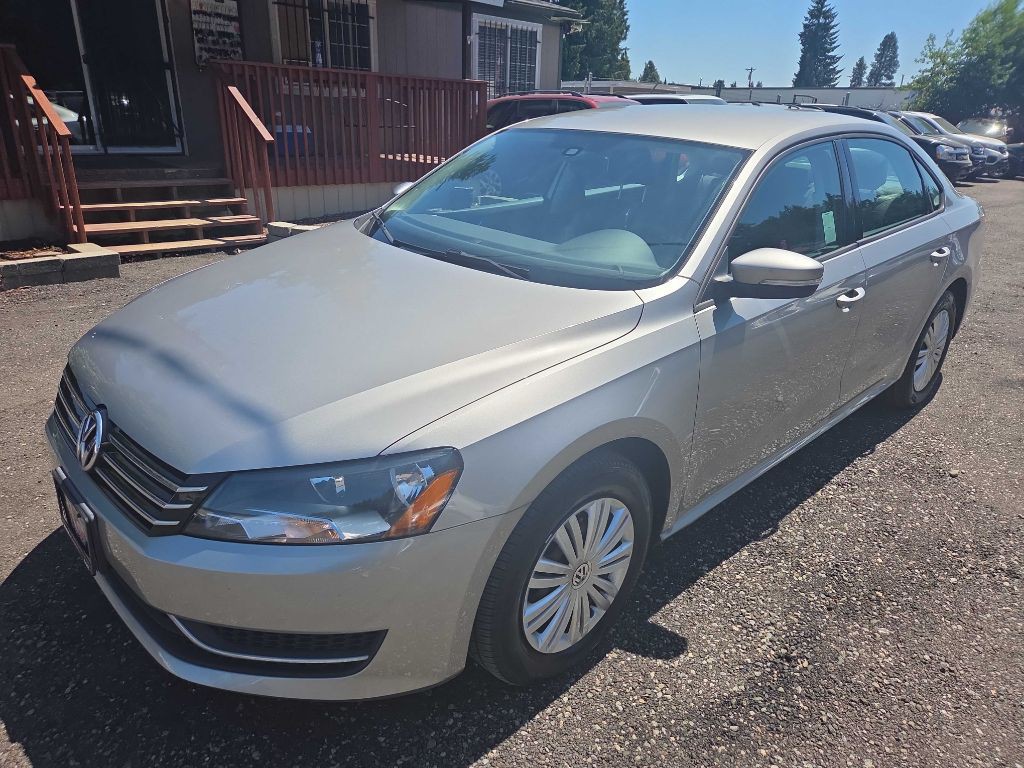 2014 Volkswagen Passat Image 4