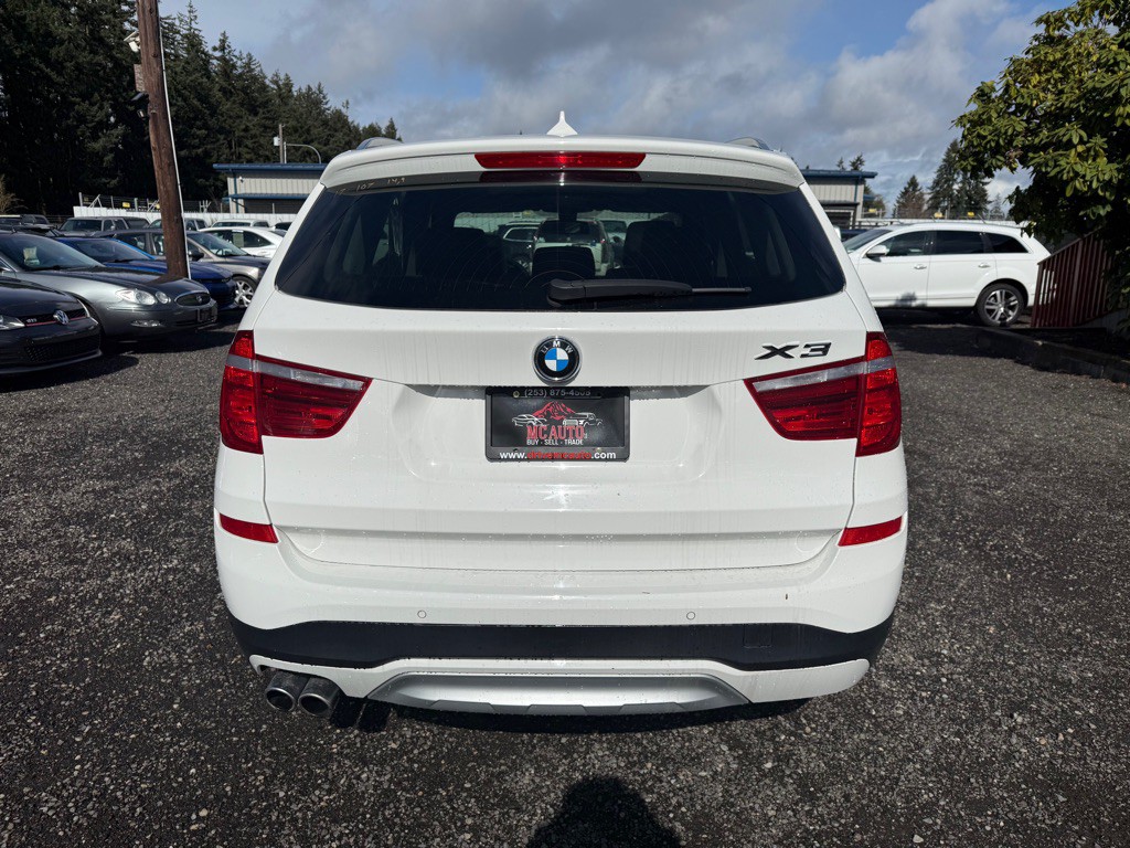 2017 BMW X3 Image 7