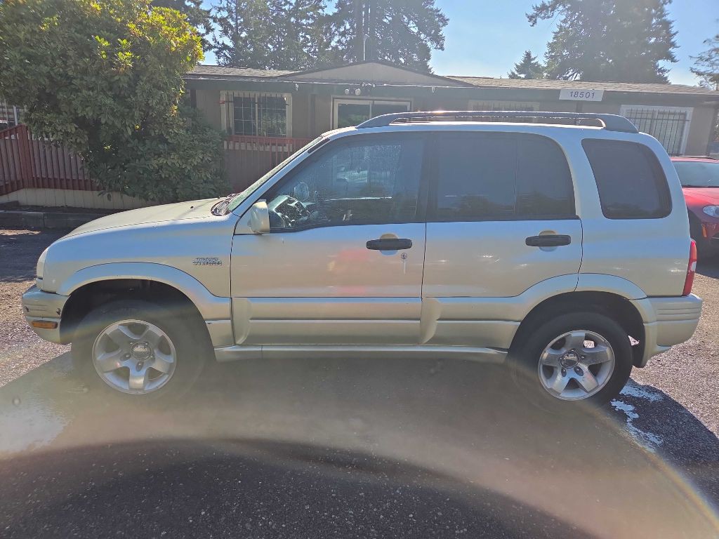 2000 Suzuki Grand Vitara Image 3