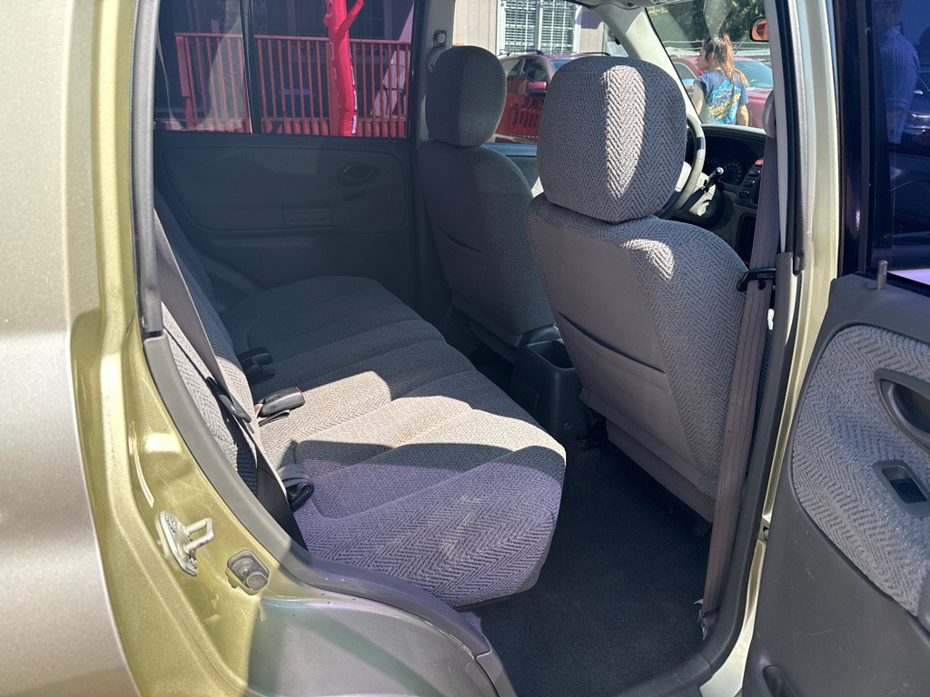 2000 Suzuki Grand Vitara Image 14