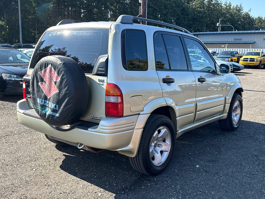 2000 Suzuki Grand Vitara Image 23