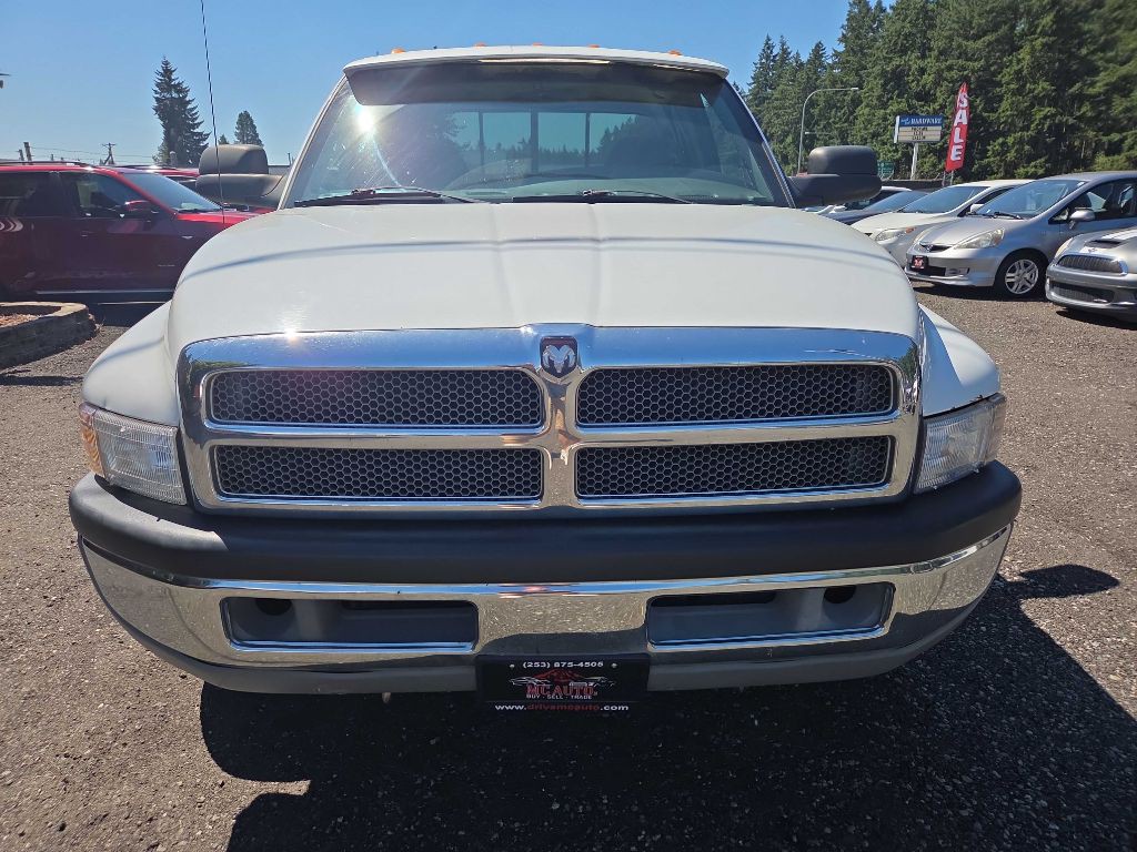 2001 Dodge Ram 3500 Image 3