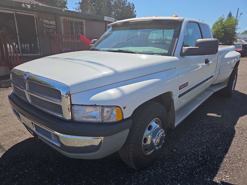 2001 Dodge Ram 3500 Image 4