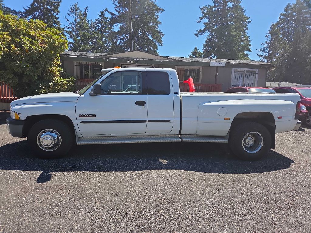 2001 Dodge Ram 3500 Image 5