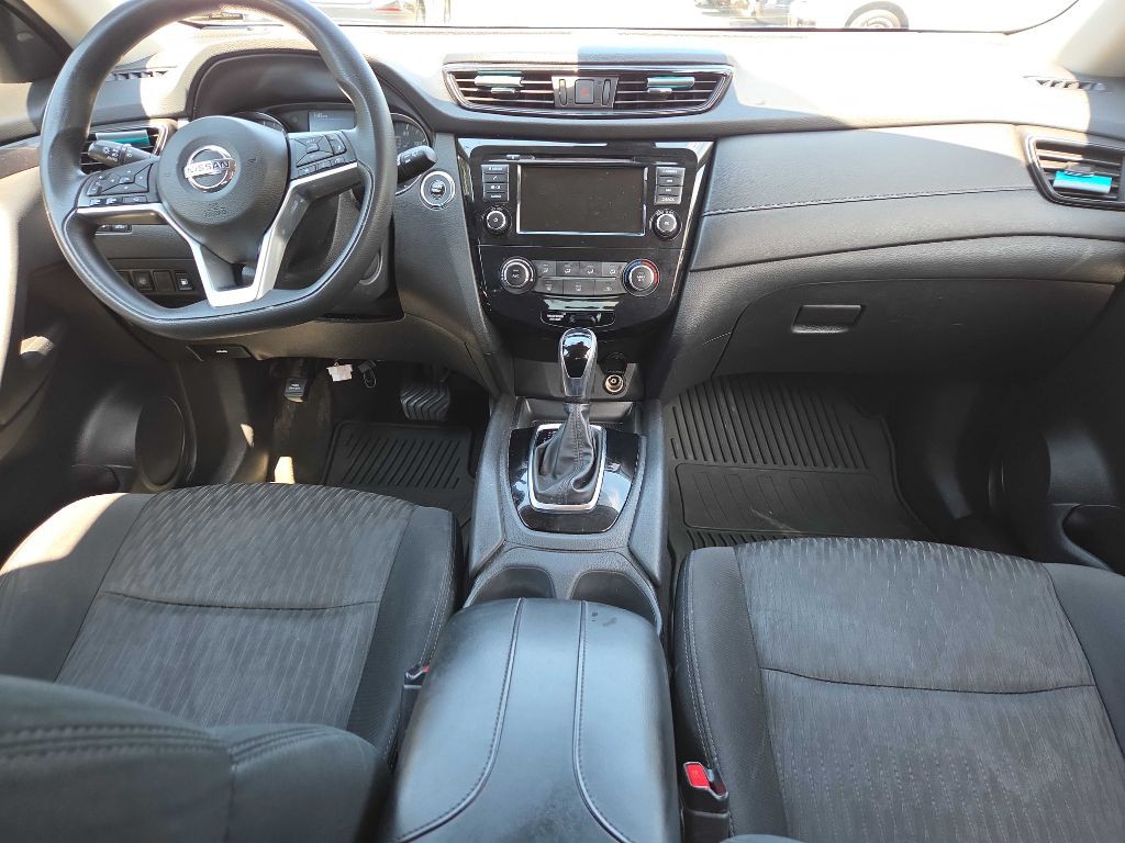 2019 Nissan Rogue Image 9
