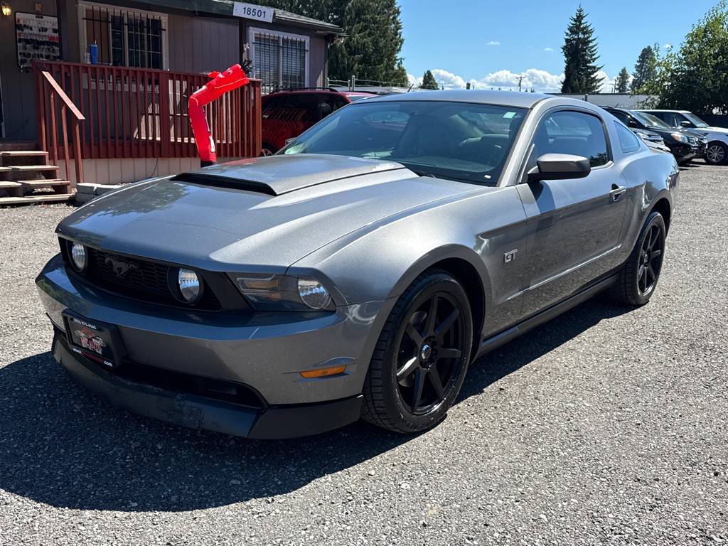 2010 Ford Mustang Image 15