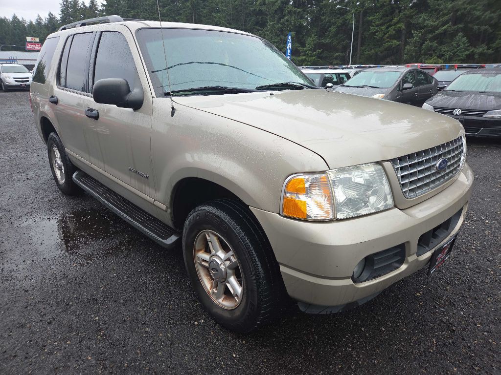 2004 Ford Explorer Image 5