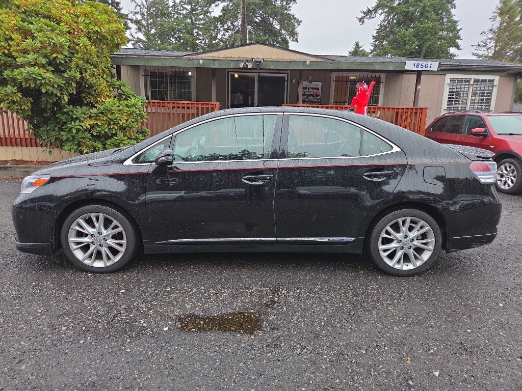 2010 Lexus HS Image 3