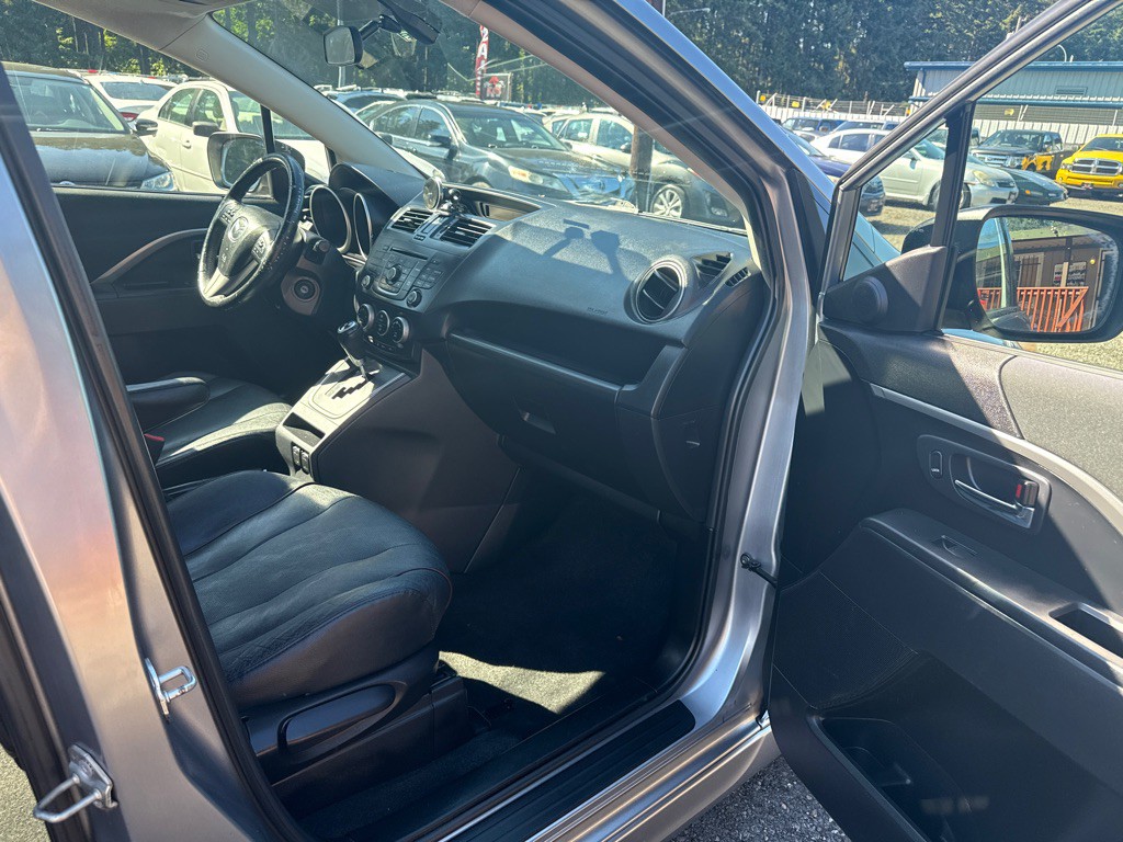 2014 Mazda Mazda5 Image 13