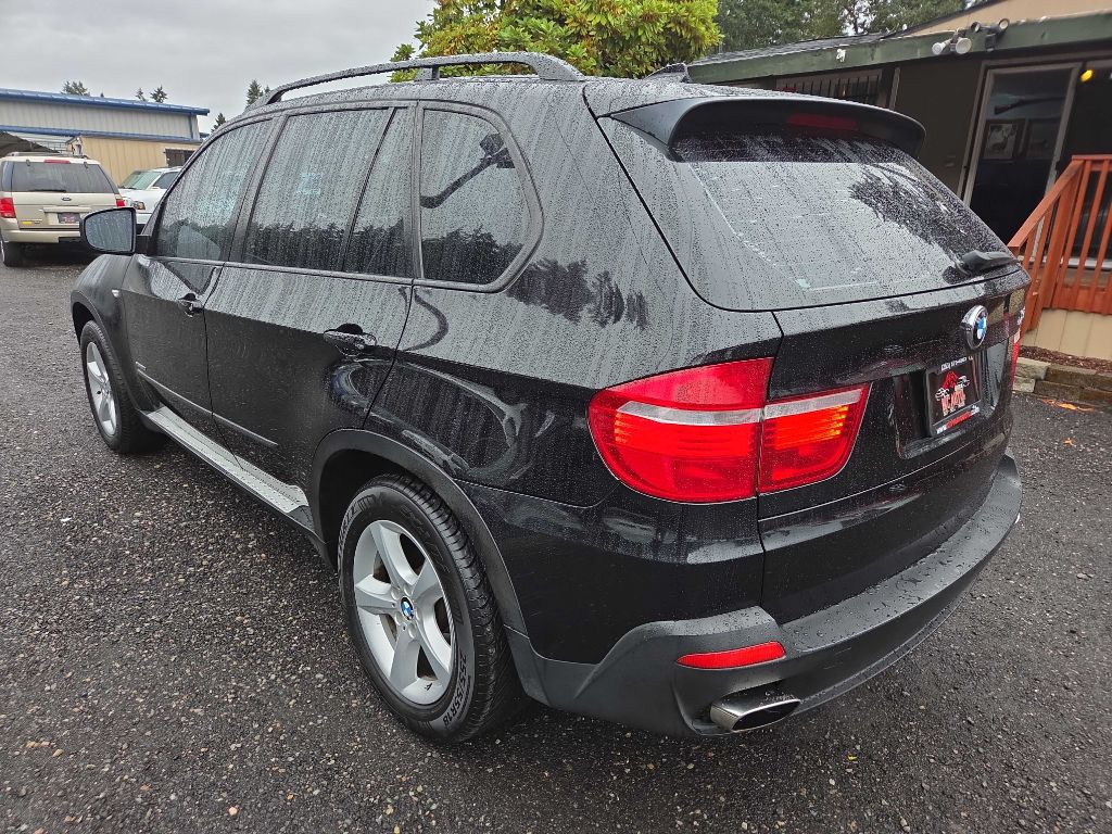 2010 BMW X5 Image 8