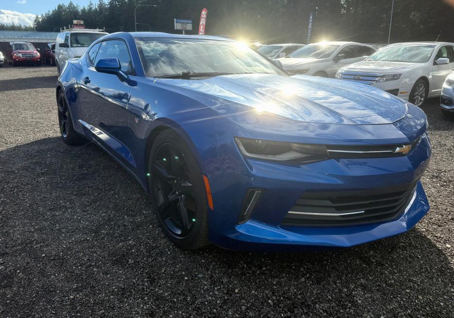 2018 Chevrolet Camaro Image 2