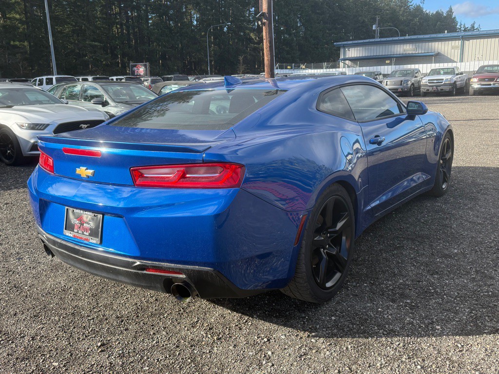 2018 Chevrolet Camaro Image 8