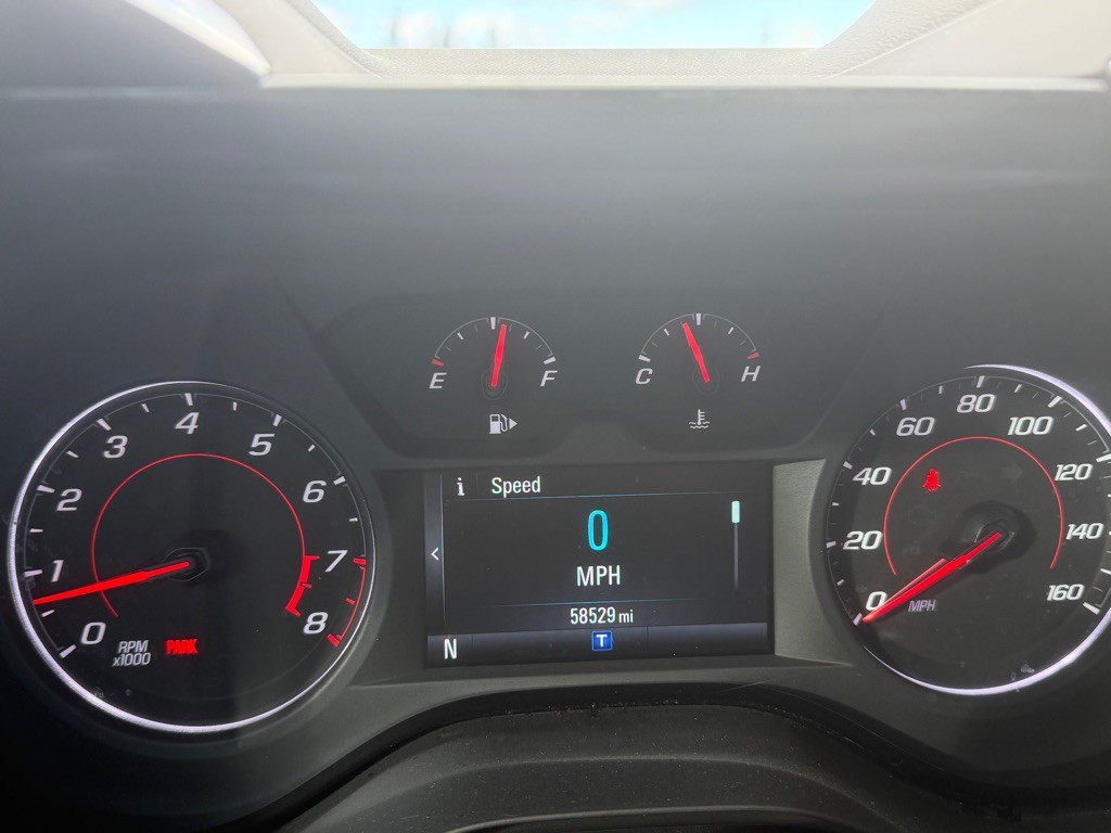 2018 Chevrolet Camaro Image 11