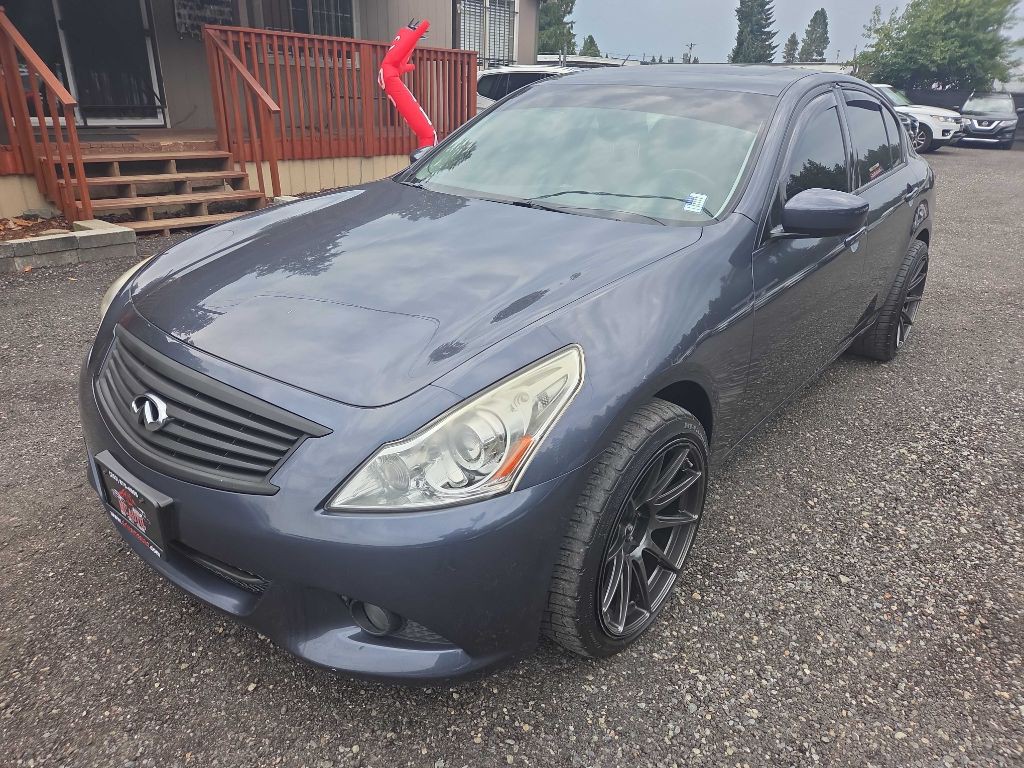 2013 INFINITI G37 Image 4